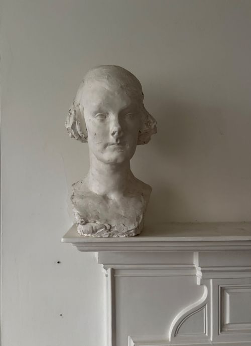 a signed 1921 society female bust maquette sculpture poss mitford sister 40cm - CATEGORY: ANTIQUE SCULPTURES - DATED 1920