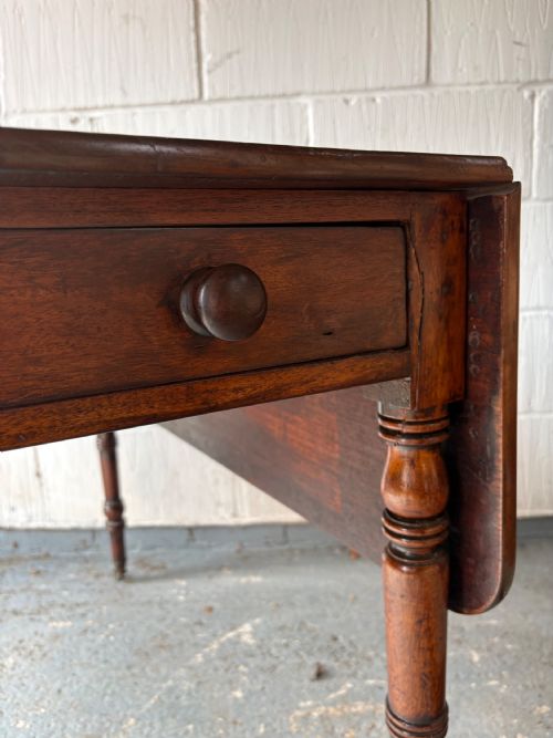 MID 19THC DROP LEAF PEMBROKE OR BREAKFAST TABLE C1850 EXTENDING TO 120CM - ADDITIONAL PHOTO 10