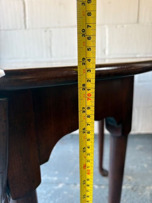 A 19TH CENTURY MAHOGANY OVAL DROP LEAF BREAKFAST DINING TABLE PAD FEET - ADDITIONAL PHOTO 13