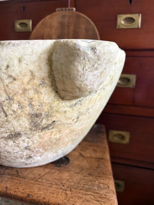 A SUBSTANTIAL 18TH CENTURY WHITE MARBLE MORTAR 50CM DIAMETER PROBABLY ITALIAN - ADDITIONAL PHOTO 7