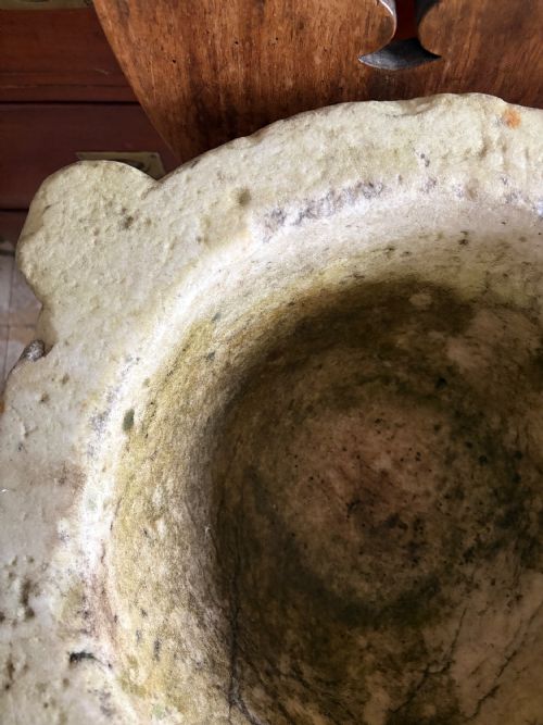 A SUBSTANTIAL 18TH CENTURY WHITE MARBLE MORTAR 50CM DIAMETER PROBABLY ITALIAN - ADDITIONAL PHOTO 9