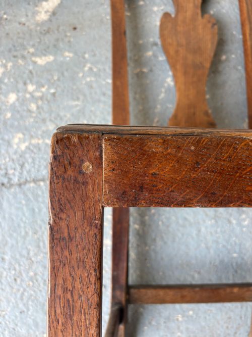A SET OF 4 GEORGIAN OAK AND ELM PROVINCIAL COUNTRY DINING CHAIRS C1800 - ADDITIONAL PHOTO 6
