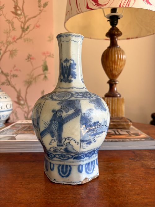 AN 18TH CENTURY DUTCH DELFT BLUE AND WHITE TIN GLAZE VASE CHINESE THEME 25CM - ADDITIONAL PHOTO 7