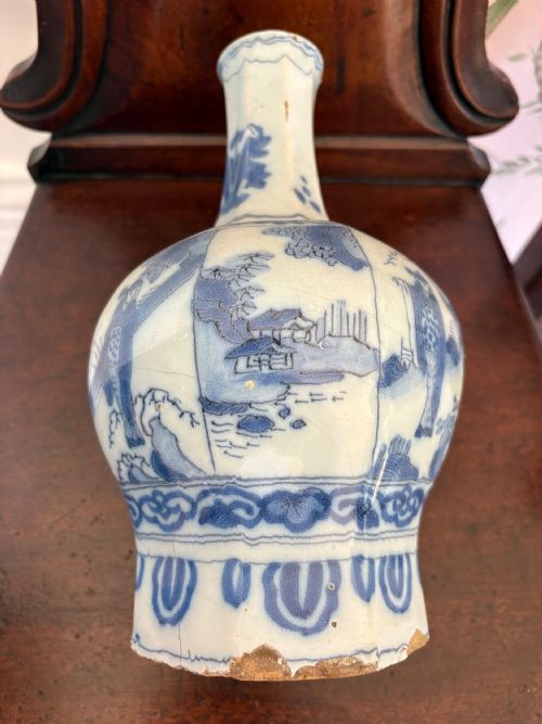 AN 18TH CENTURY DUTCH DELFT BLUE AND WHITE TIN GLAZE VASE CHINESE THEME 25CM - ADDITIONAL PHOTO 8