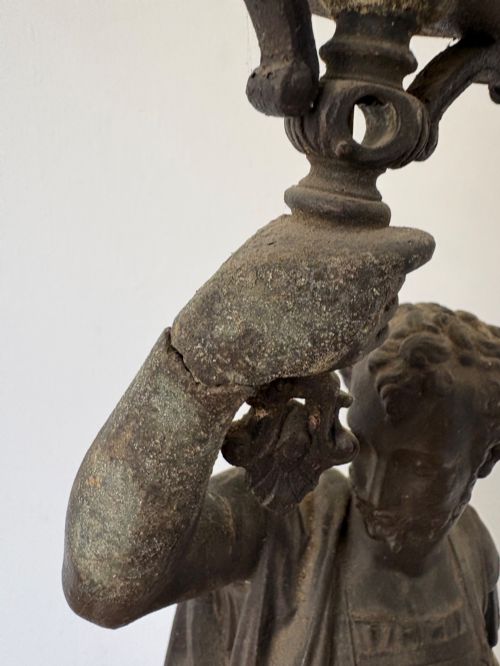 A 19TH CENTURY GRAND TOUR 65CM SPELTER LAMP GUILIANO DI MEDICI - ADDITIONAL PHOTO 9