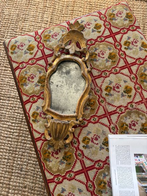 AN 18THC ITALIAN ROCOCO CARTOUCHE MIRROR 44CM ORIGINAL GILDING AND FOXED PLATE - ADDITIONAL PHOTO 10