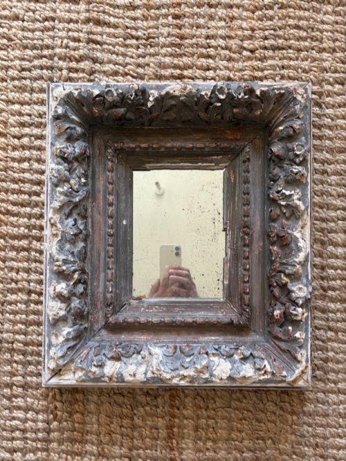 A 17THC CONTINENTAL CARVED WOOD AND GESSO FRAME WITH 18THC FOXED MIRROR 49CM - ADDITIONAL PHOTO 10