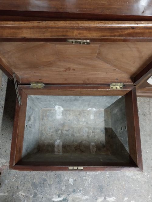 A REGENCY MAHOGANY SARCOPHAGUS CELLARETTE 65CM WIDE C1830 MANNER OF THOMAS HOPE - ADDITIONAL PHOTO 13