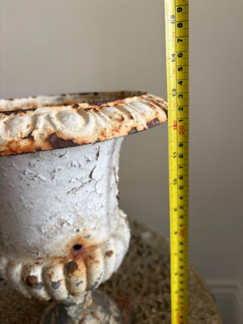 A PAIR OF 19TH CENTURY CAST IRON CLASSICAL URNS ORIGINAL DISTRESSED PAINT 33CM - ADDITIONAL PHOTO 10