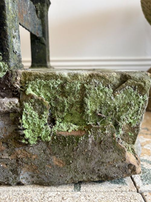 A 19TH CENTURY CAST IRON BOOTSCRAPER INSET TO HEWN STONE BLOCK 33CM - ADDITIONAL PHOTO 5