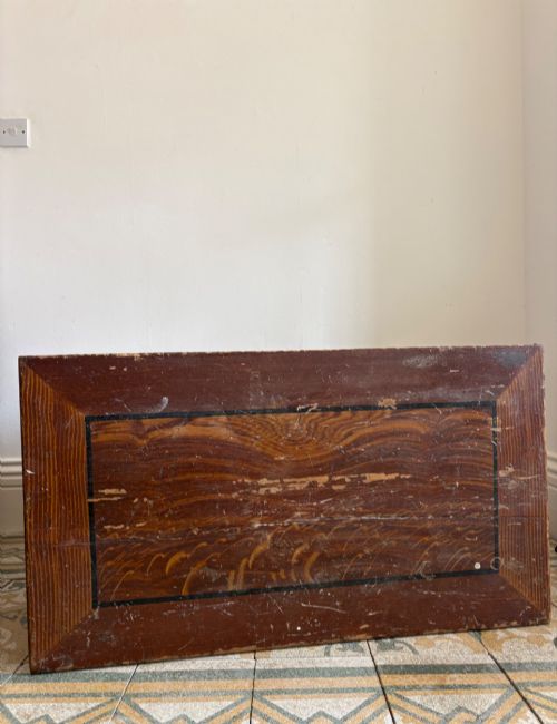 A 19TH CENTURY SCUMBLE PINE PAINTED TRUNK HINGED LID BLANKET BOX 95CM - ADDITIONAL PHOTO 11