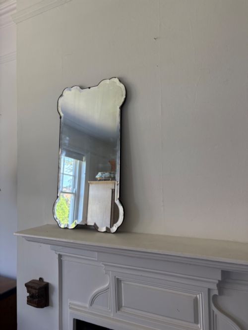 A SHAPELY 1920S BEVELLED FRAMELESS ART DECO MIRROR 69CM TALL GENTLY FOXED PLATE - ADDITIONAL PHOTO 12