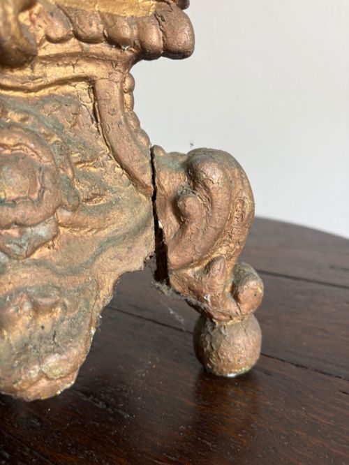 A PAIR OF ITALIAN BAROQUE 18TH CENTURY GILTWOOD ALTAR CANDLESTICKS 78CM TALL - ADDITIONAL PHOTO 10