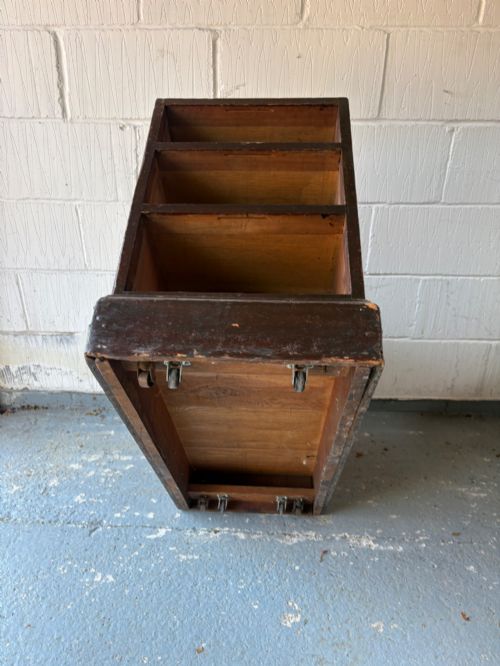 A 153CM WIDE PARTNERS DESK SCALE PEDESTAL DESK C1900 ORIGINAL GREEN LEATHER TOP - ADDITIONAL PHOTO 4