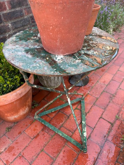 A 19TH CENTURY FRENCH CAST IRON GUERIDON ROUND TABLE GREEN PAINTED 55CM TOP - ADDITIONAL PHOTO 13