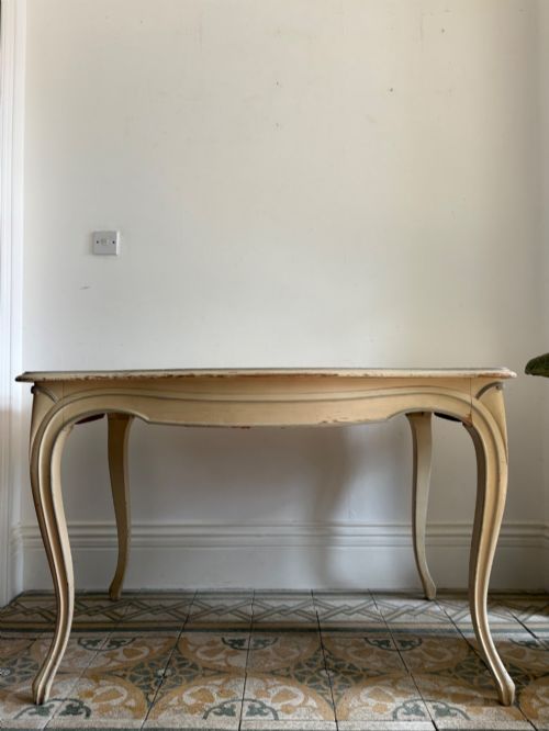 A French Cream Painted Console Table 120cm Inset Suede Top and Cabriole Legs, C1920s