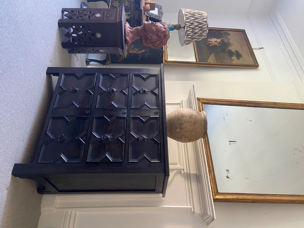 A 3 Drawer Oak Geometric Antique Chest of Drawers, English C1920, 91cm View VI