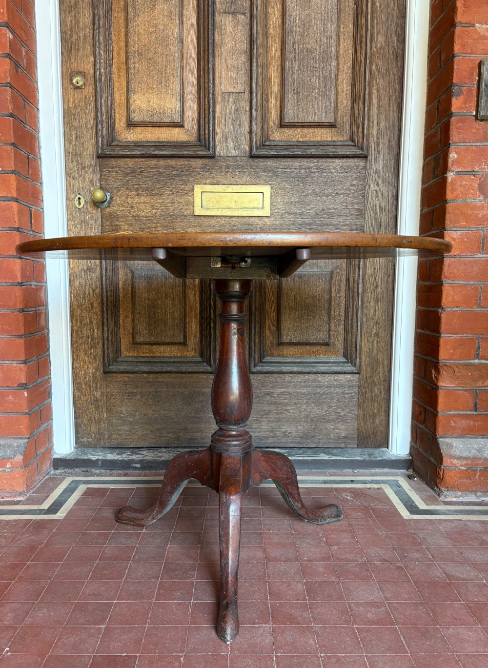 A Georgian Single Plank Circular Mahogany Tilt Top Table, C1780, 85cm diameter View VII