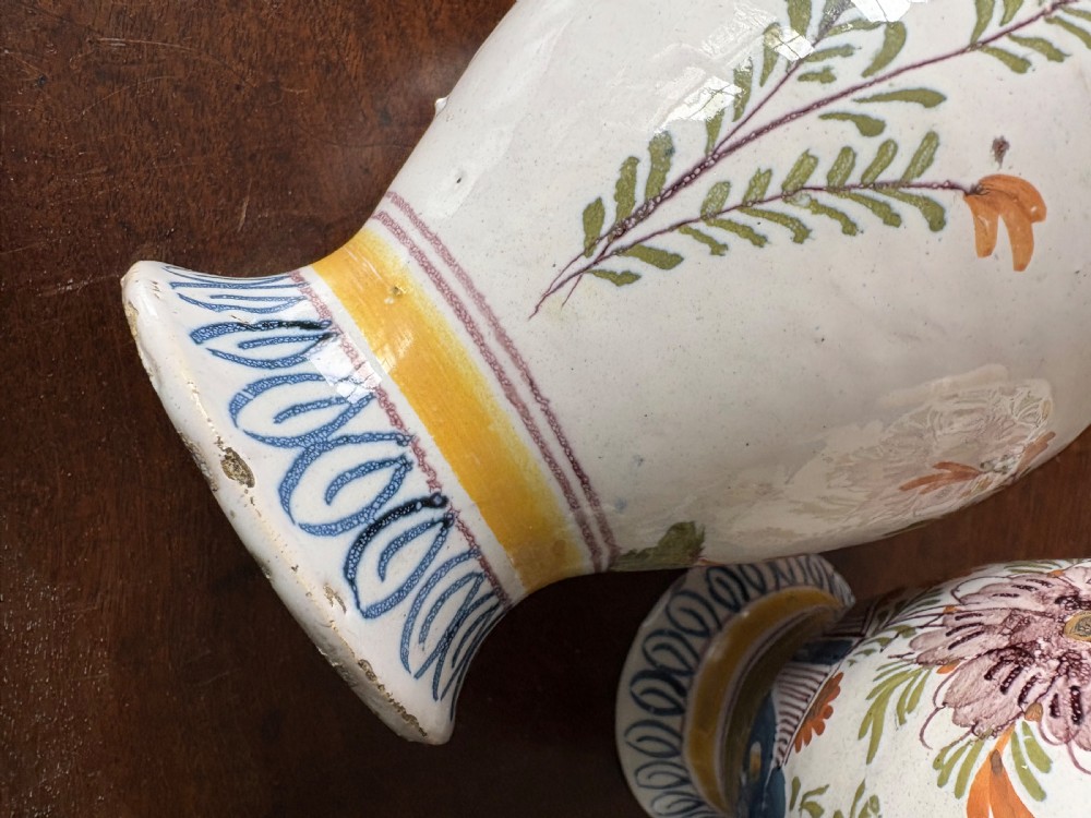 A Pair of 18th Century Dutch Delft Polychrome Vases 16cm View IV