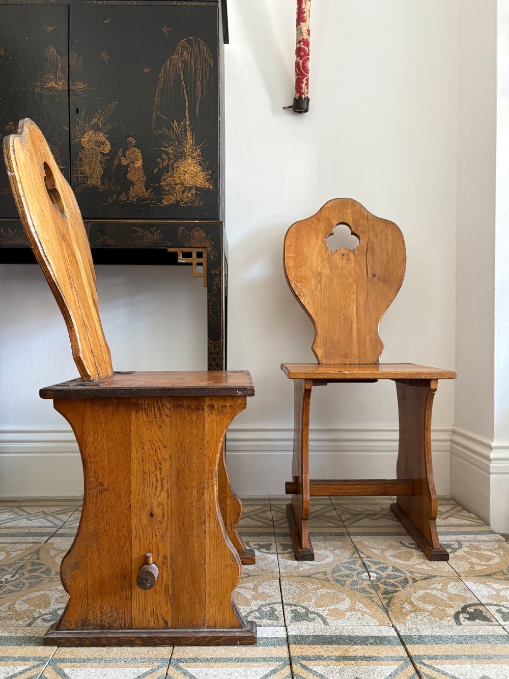 A Pair of Early 20th Century Gothic Revival English Oak Hall Chairs, C1900