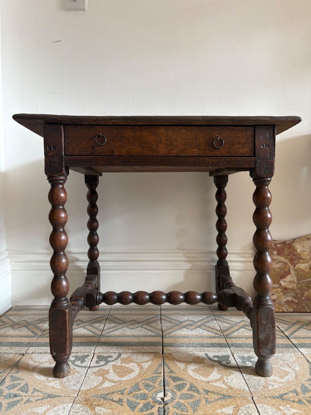 A 17thC and Later English Oak 2 Plank Side Table, Bobbin Turned Legs, 70cm wide View XI