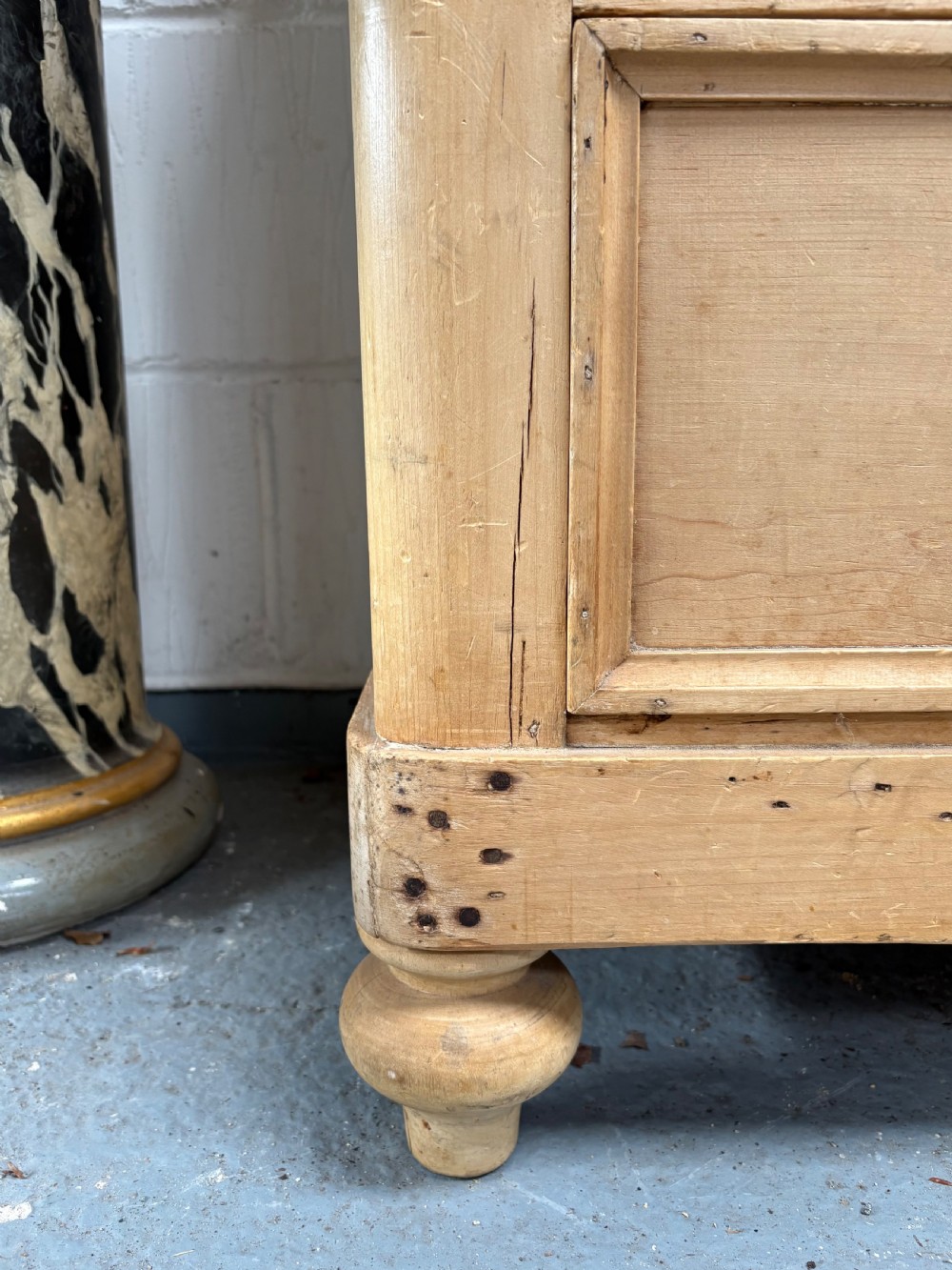 Late 19th Century Pine Chest of Drawers C1900 with Rounded Corners 95cm View IV