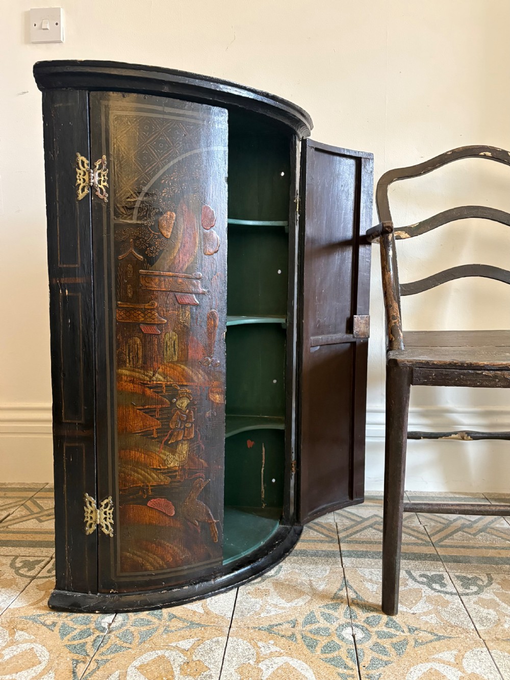 A George 111 Chinoiserie Lacquered Corner Cupboard C1800 with Teal Interior View VI