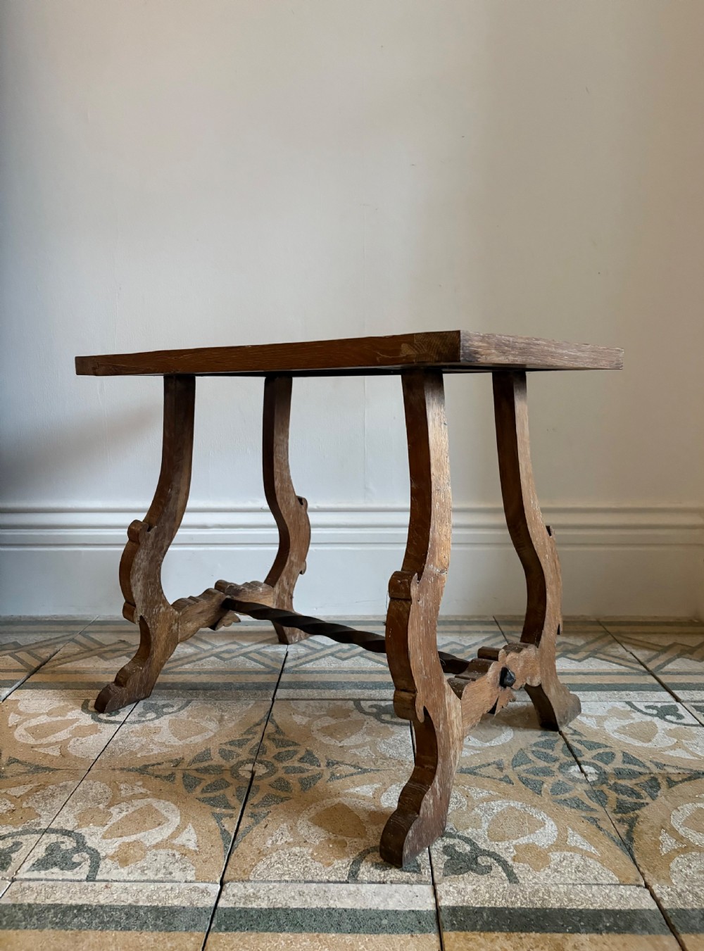 Early 20thC Spanish Style Arts and Crafts Fratino Limed Oak Side Table 64cm