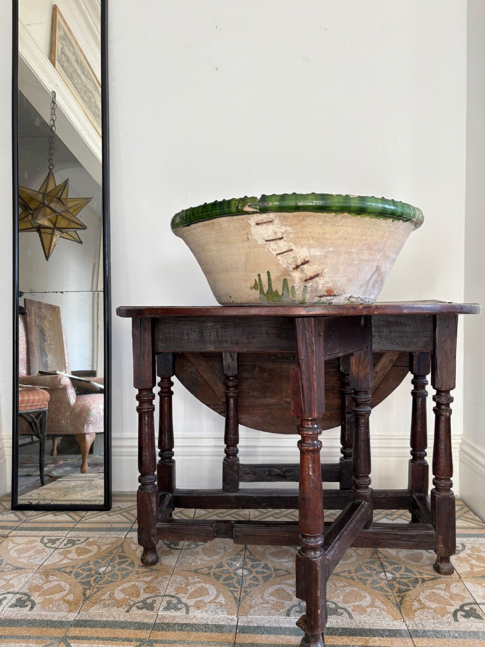 A 17th Century Oak Gateleg Table with Turned Baluster Legs and Single Drawer View VI