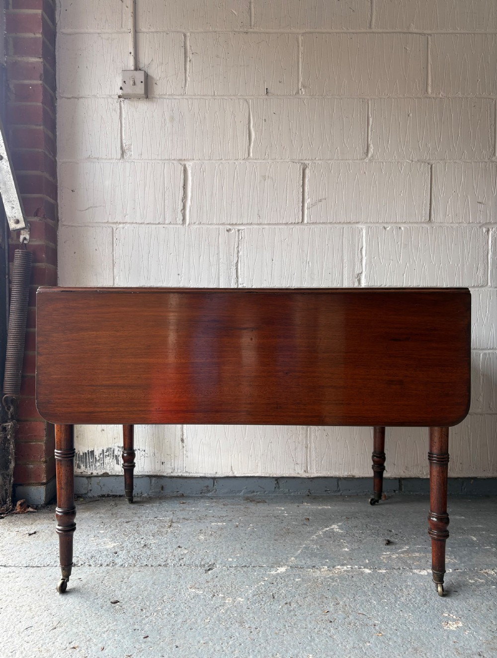 Mid 19thC Drop Leaf Pembroke or Breakfast Table, C1850, Extending to 120cm View VI
