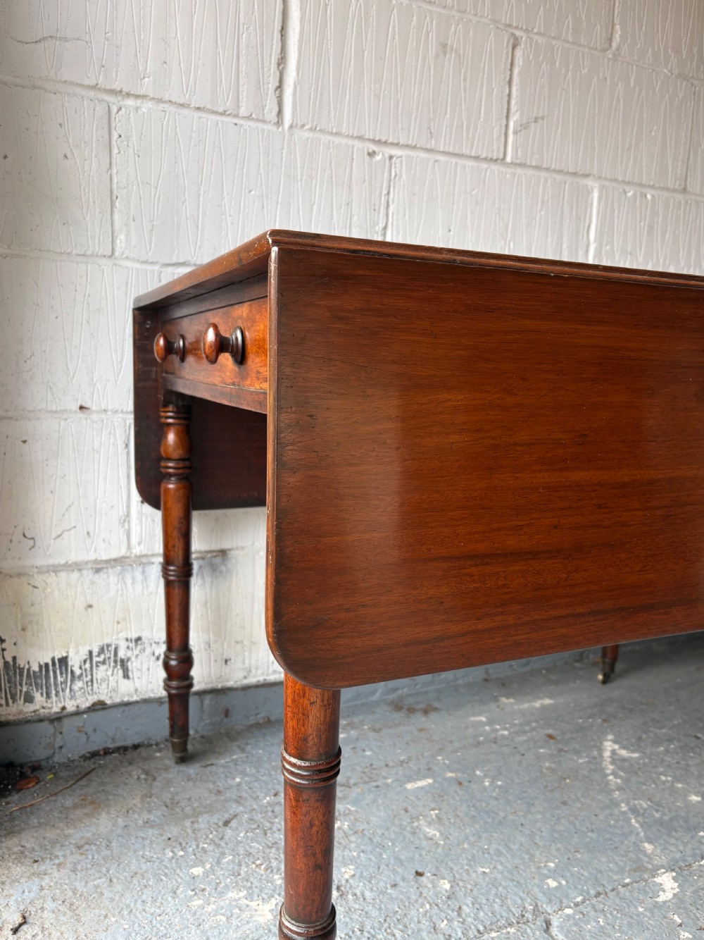 Mid 19thC Drop Leaf Pembroke or Breakfast Table, C1850, Extending to 120cm View VII