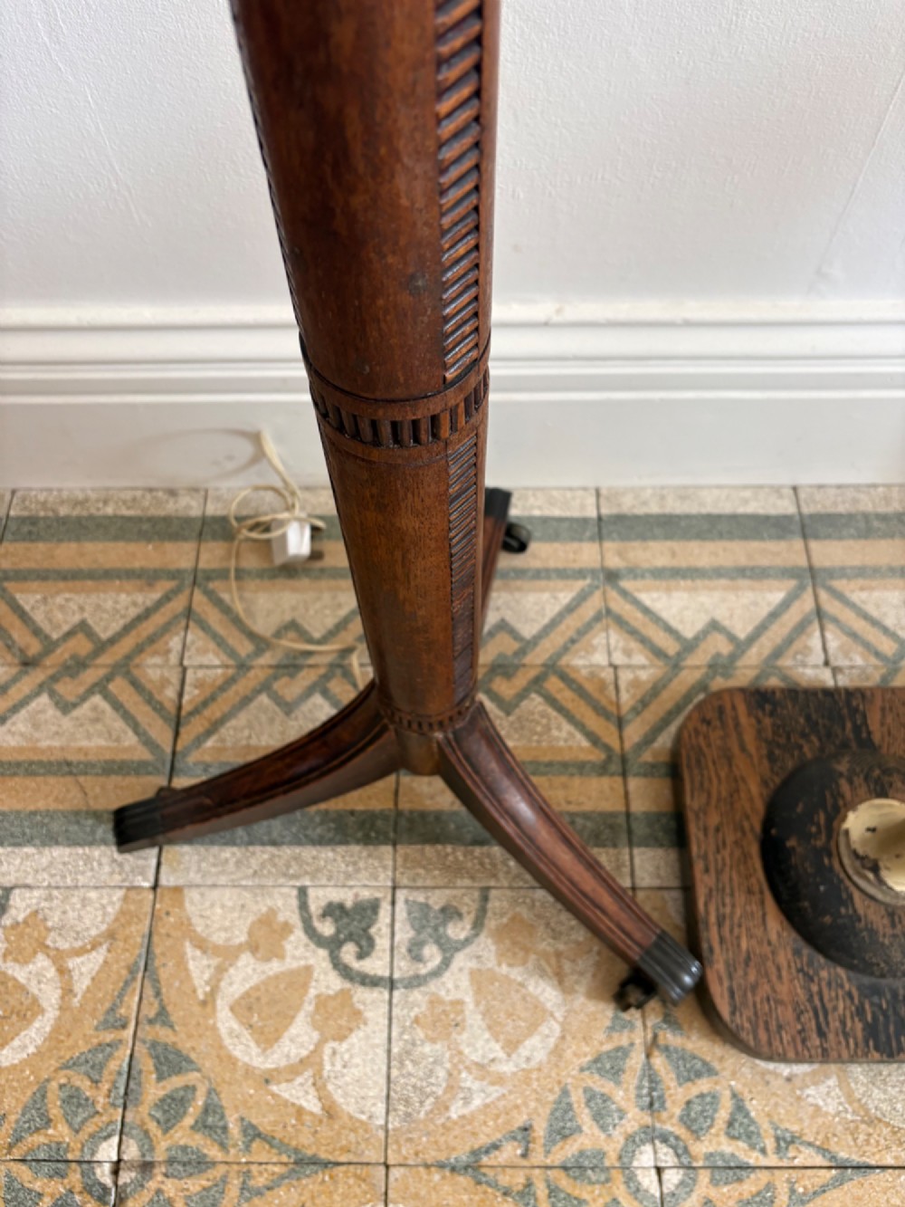 A 19th Century Carved Oceanic Column, adapted Floor Lamp, 154cm View VIII