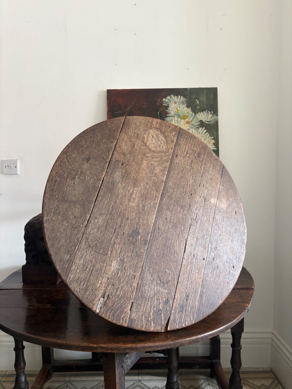 An Early 19th Century English Oak and Pine Cricket Table 77cm Plank Top, 1800. View II