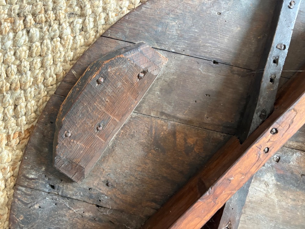 An Early 19th Century English Oak and Pine Cricket Table 77cm Plank Top, 1800. View VII