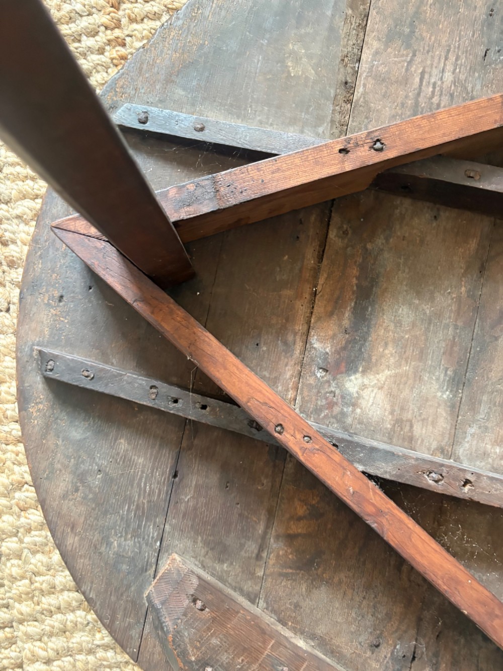 An Early 19th Century English Oak and Pine Cricket Table 77cm Plank Top, 1800. View IX