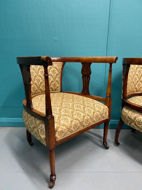 PAIR OF EDWARDIAN MAHOGANY TUB ARMCHAIRS ON CASTORS - ADDITIONAL PHOTO 3