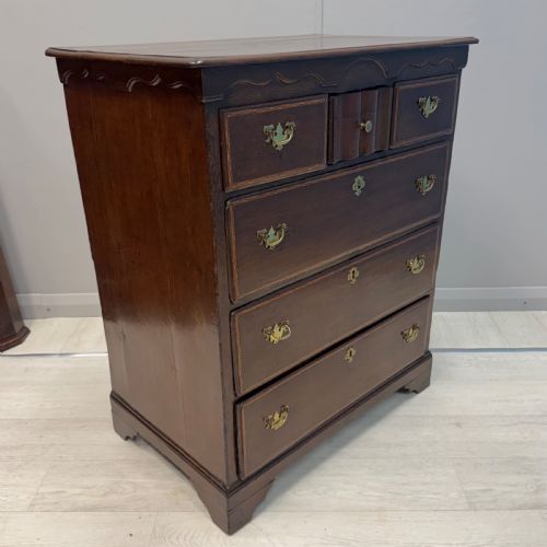 18TH CENTURY OAK CHEST OF DRAWERS - ADDITIONAL PHOTO 2