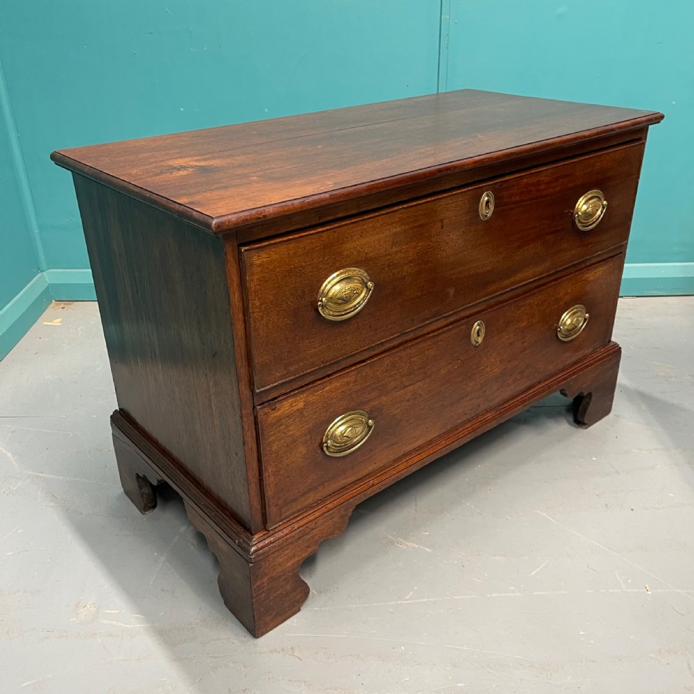 Georgian mahogany low chest of drawers  View IV