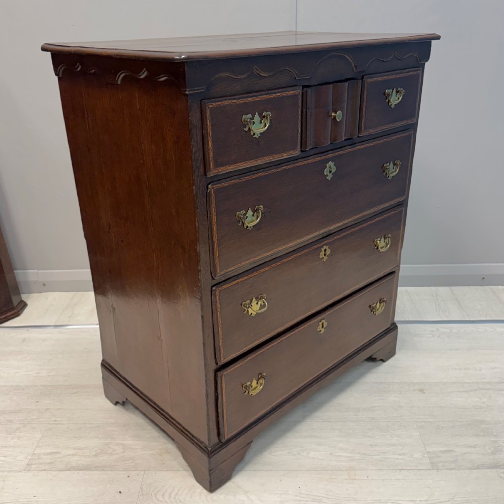 18th century oak chest of drawers  View III