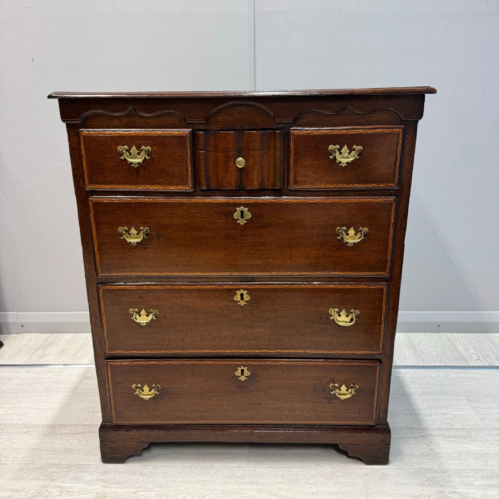 18th century oak chest of drawers  View VI