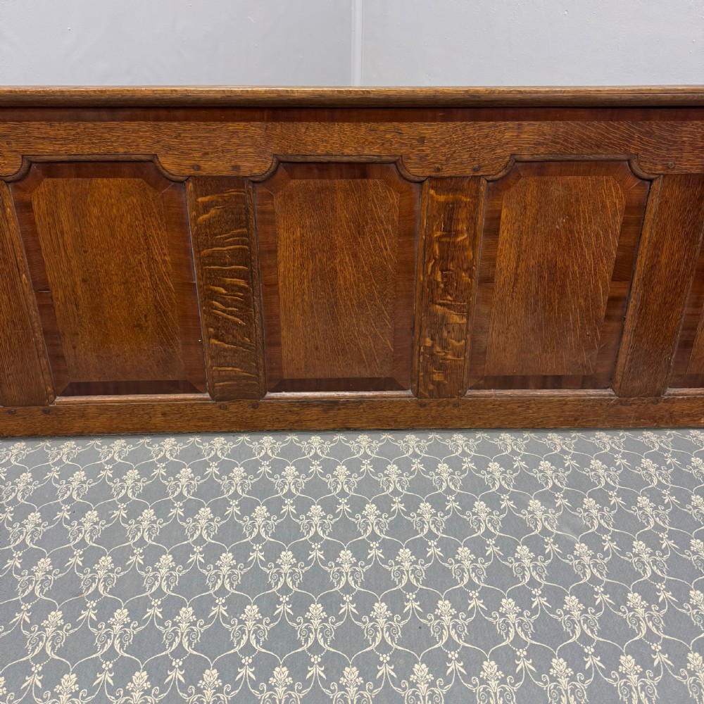 18th century oak panelled settle  View IV