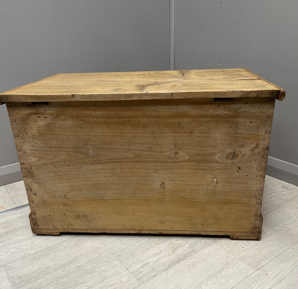 Victorian Pine Blanket Box Storage chest View III
