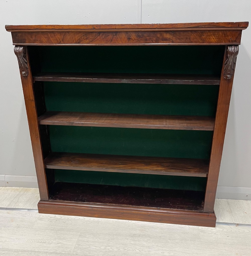 Victorian mahogany freestanding bookcase with adjustable shelves