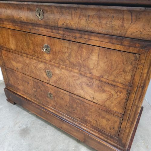 fig 2. French Burr Walnut Marble Top Commode