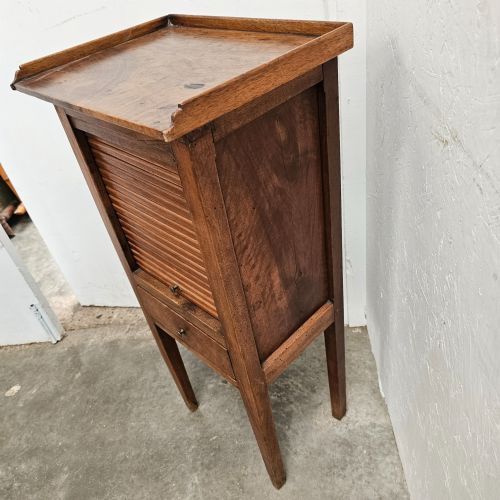 FRENCH PANELLED WALNUT TAMBOUR FRONT STAND - ADDITIONAL PHOTO 3