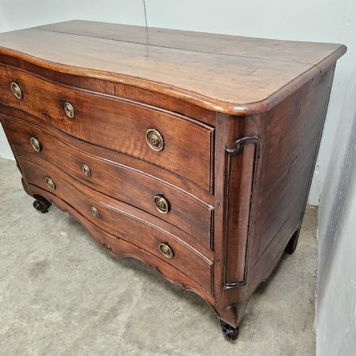 19TH CENTURY FRENCH SERPENTINE COMMODE WITH LIFT TOP - ADDITIONAL PHOTO 4