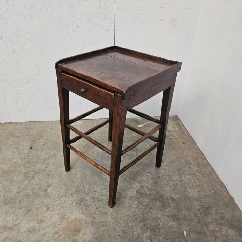 fig 2. French Oak Tray Top Lamp Table