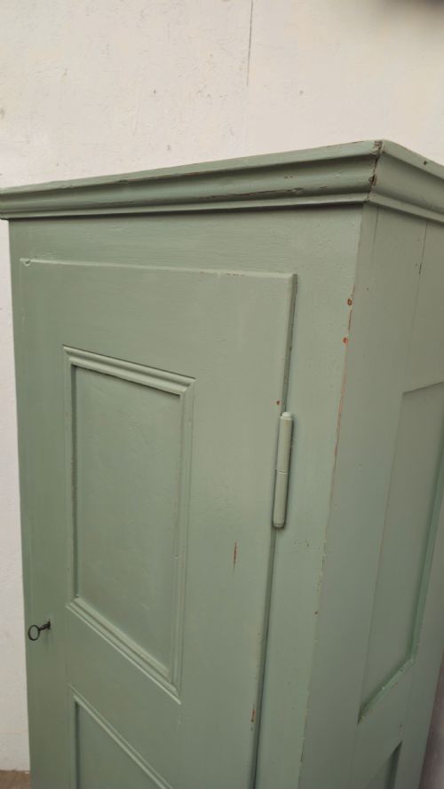 fig 3. 19th Century French Painted Pine Bonnetiere