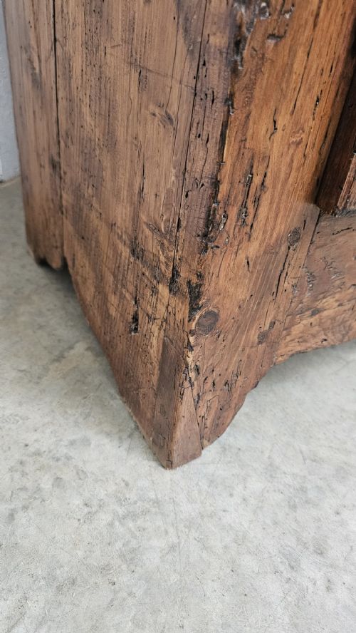 PROVINCIAL FRENCH TWO DOOR PINE CUPBOARD - ADDITIONAL PHOTO 5