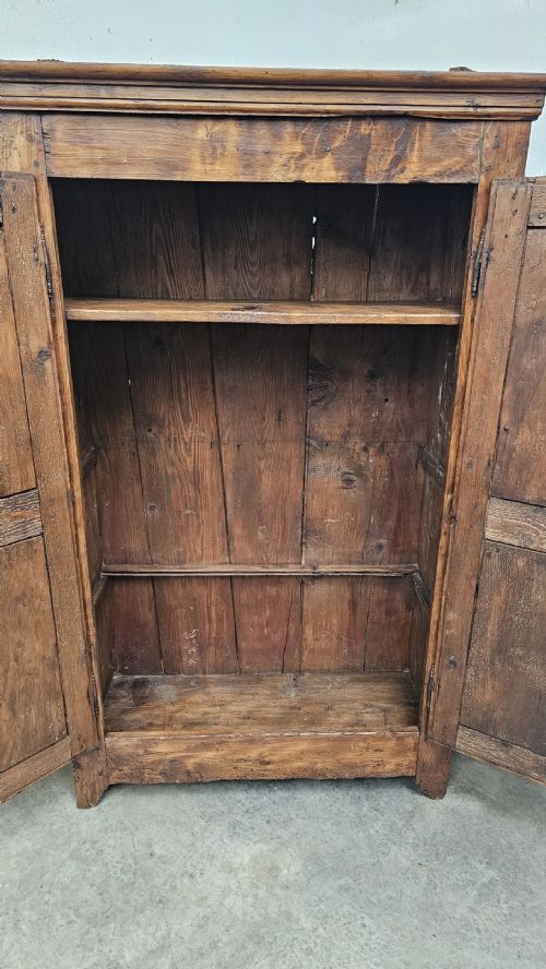 PROVINCIAL FRENCH TWO DOOR PINE CUPBOARD - ADDITIONAL PHOTO 9